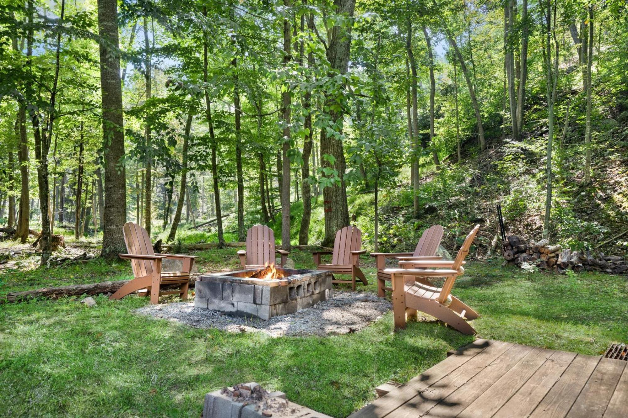 River Access W Hot Tub, Grill, Wifi, & Fire Pit! Lost City Εξωτερικό φωτογραφία